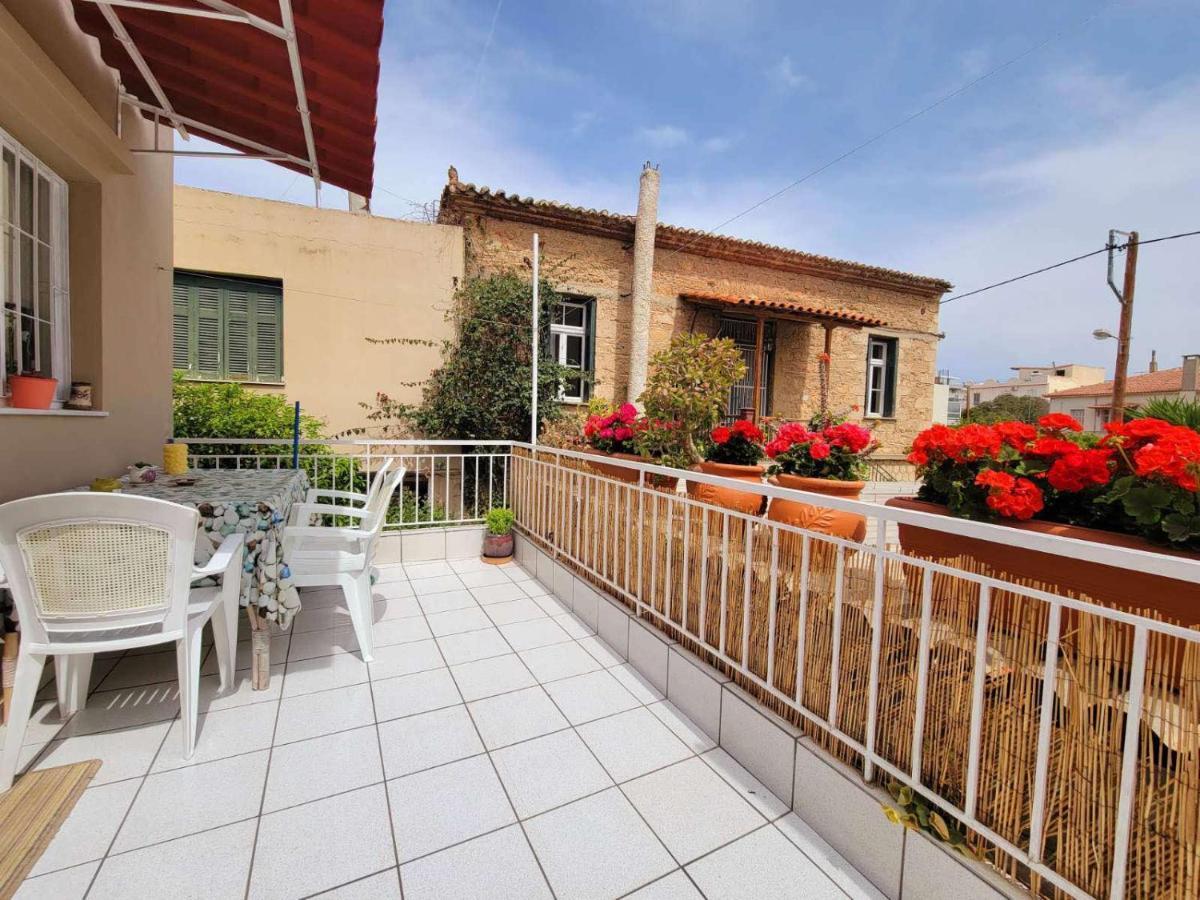 Villa Mansion With Garden à Kiáton Extérieur photo