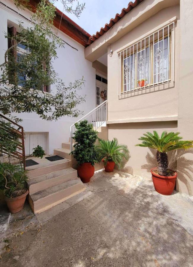 Villa Mansion With Garden à Kiáton Extérieur photo